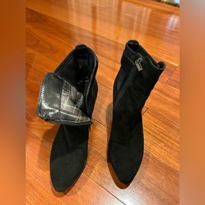 Vintage Aquaitalia Suede Ankle Boots